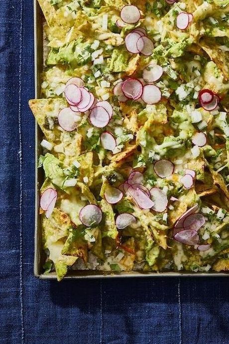 rotisserie chicken recipes - chicken nachos